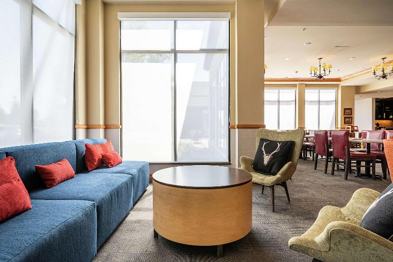 בית מלון כפרי Hilton Garden Inn Kalispell