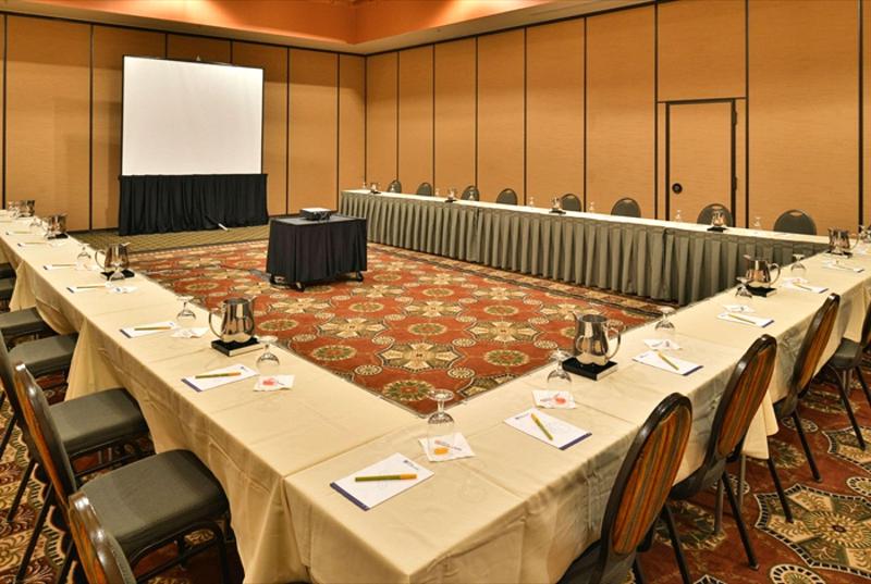 בית מלון כפרי Hilton Garden Inn Kalispell