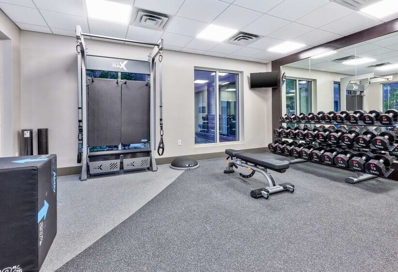 ホテル Hilton Garden Inn Minneapolis   Maple Grove