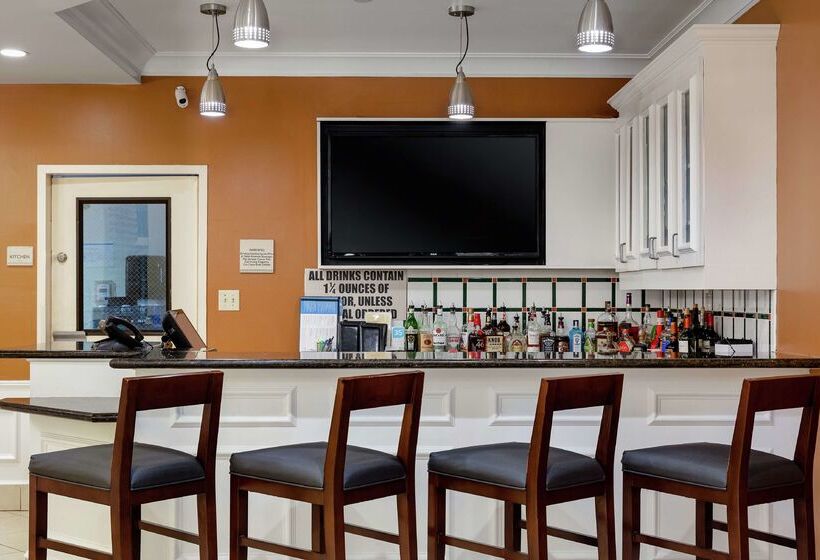 هتل Hilton Garden Inn Mobile West I 65/airport Blvd