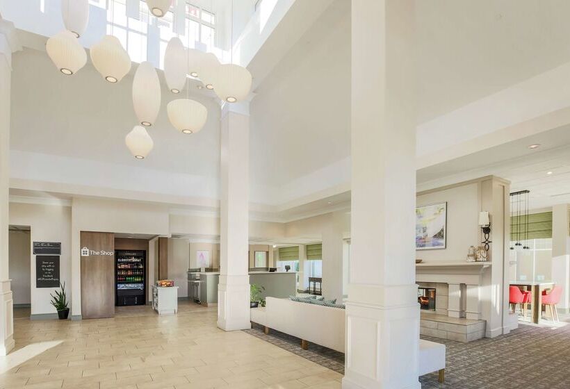 호텔 Hilton Garden Inn Roanoke Rapids