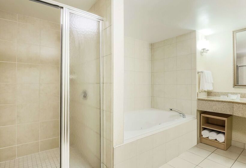 호텔 Hilton Garden Inn Roanoke Rapids