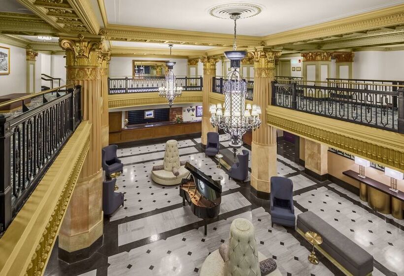 هتل Hilton President Kansas City