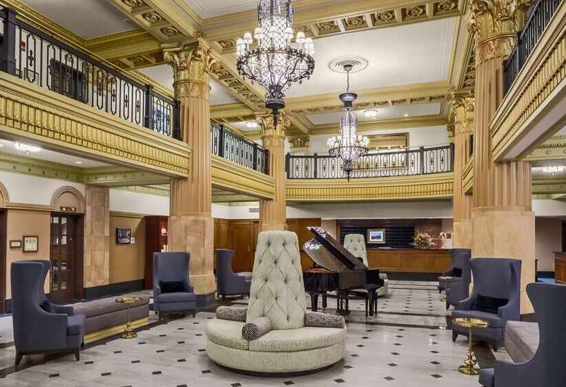 هتل Hilton President Kansas City