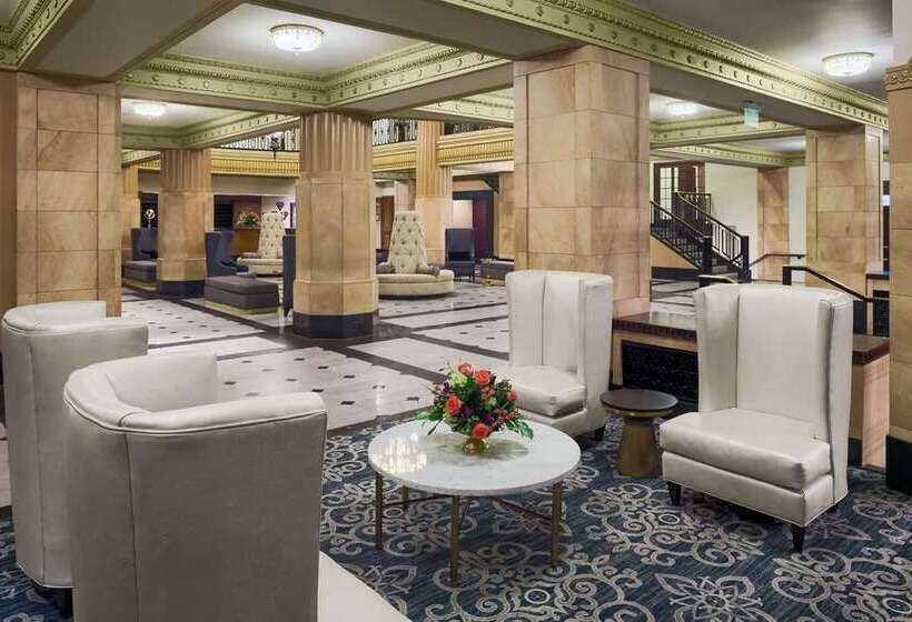 هتل Hilton President Kansas City