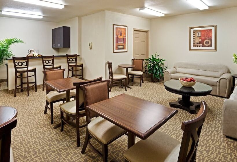 Hotel Holiday Inn  & Suites Beaufort At Highway 21