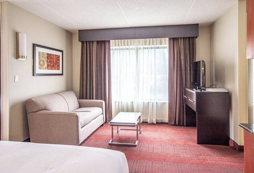 هتل Holiday Inn Express  & Suites Auburn