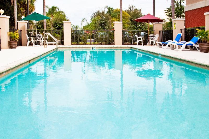 Holiday Inn Express Hotel & Suites Bartow, An Ihg