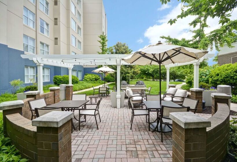 Hotel Homewood Suites By Hilton Dulles Int L Airport