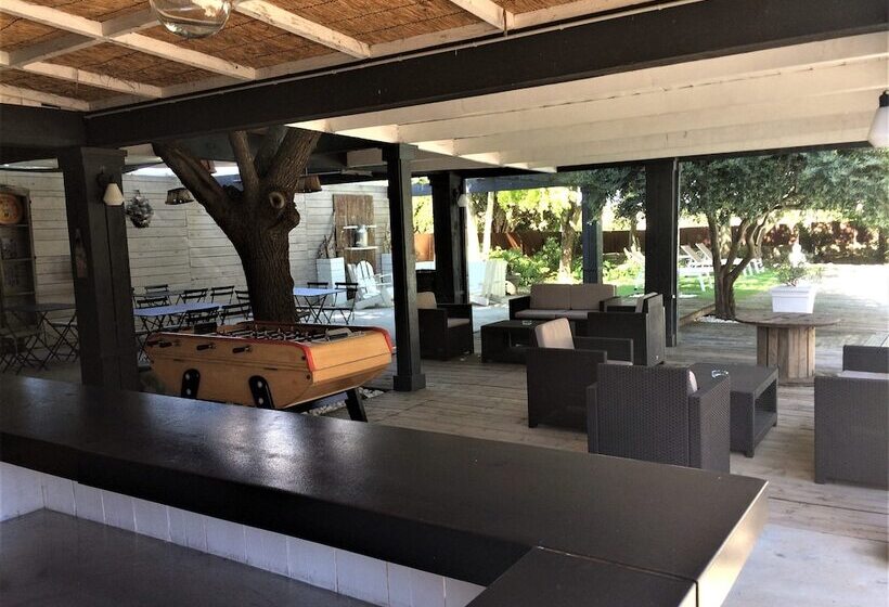 ホテル Prieuré Saint Louis Maison D Hôtes