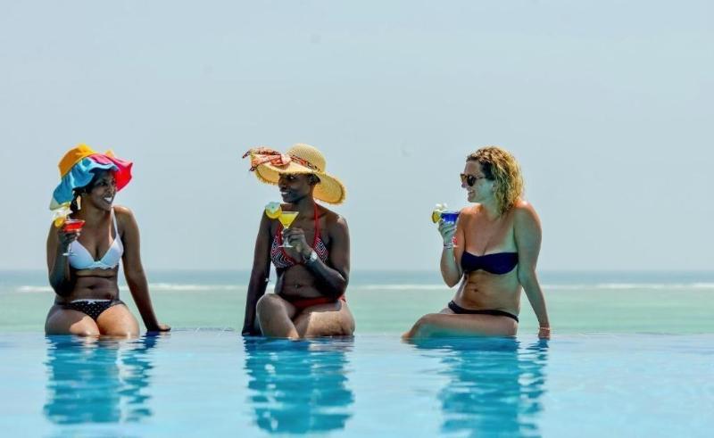 هتل Pearl Beach By Sansi