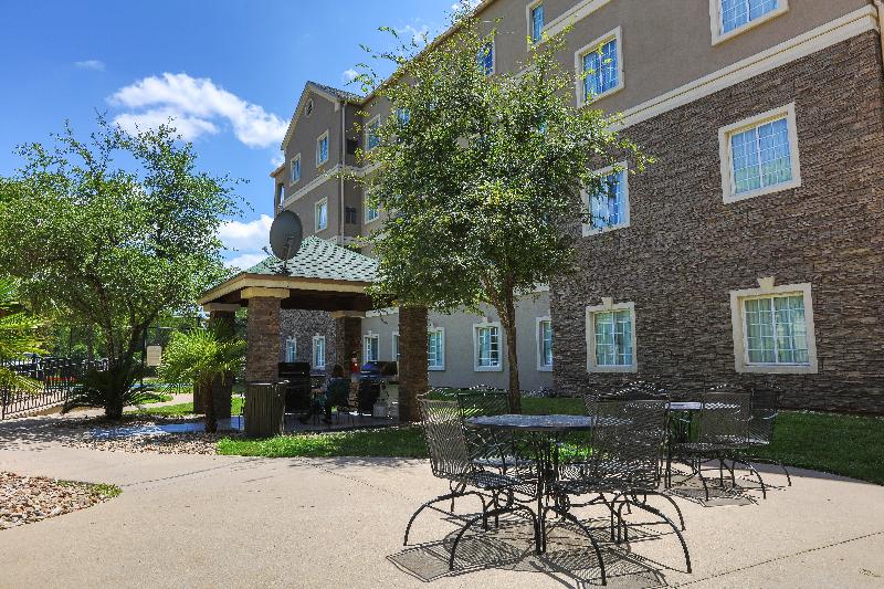 هتل Staybridge Suites Austin Airport