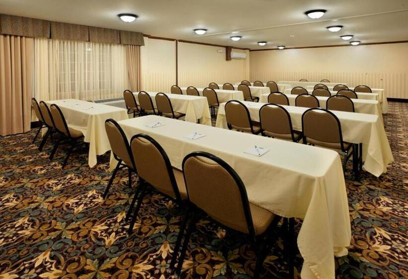 هتل Staybridge Suites Austin Airport, An Ihg