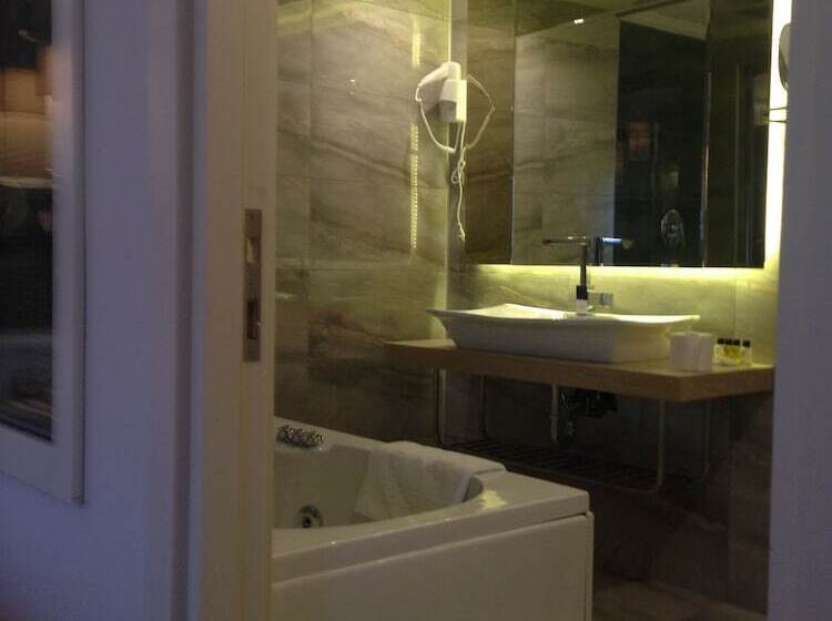Fotos del hotel The Constantine Hotel:  44