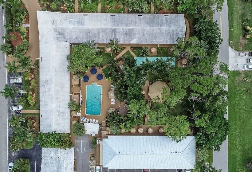 فندق The Fairways Inn Of Naples