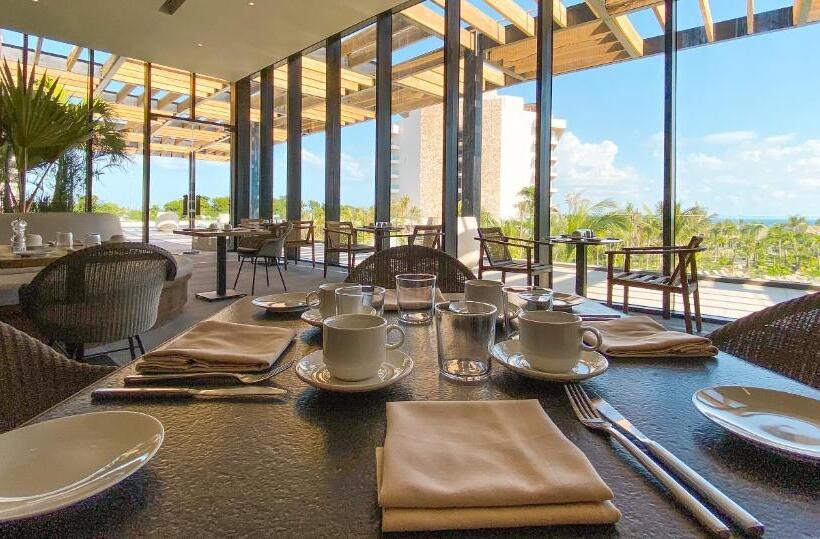 Fotos del hotel Secrets Moxché Playa Del Carmen:  11