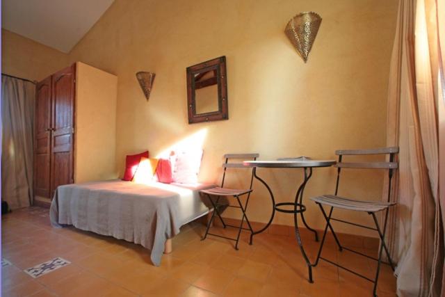 مبيت وإفطار La Colombiere Du Château