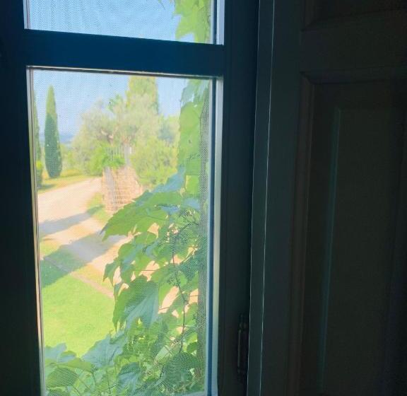 تختخواب و صبحانه Locanda Di Santantimo