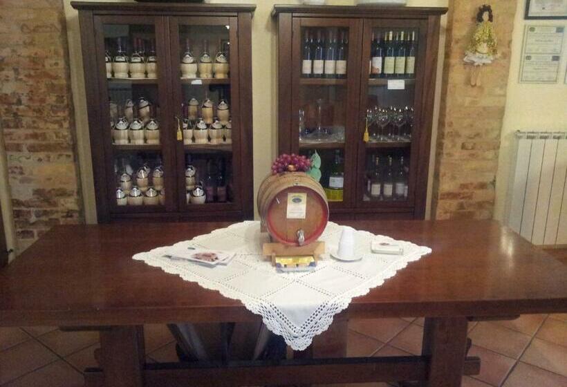 ホテル Agriturismo Casa Degli Archi