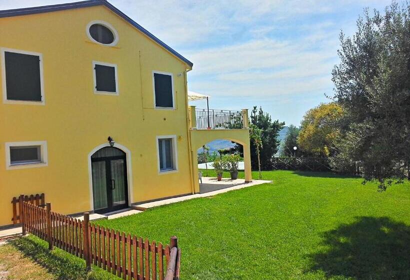 فندق Agriturismo Monte Maggio