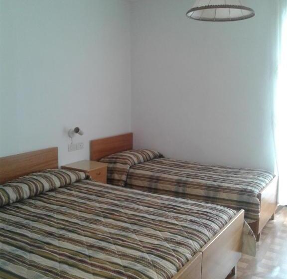 호텔 Albergo Pensione Serenetta