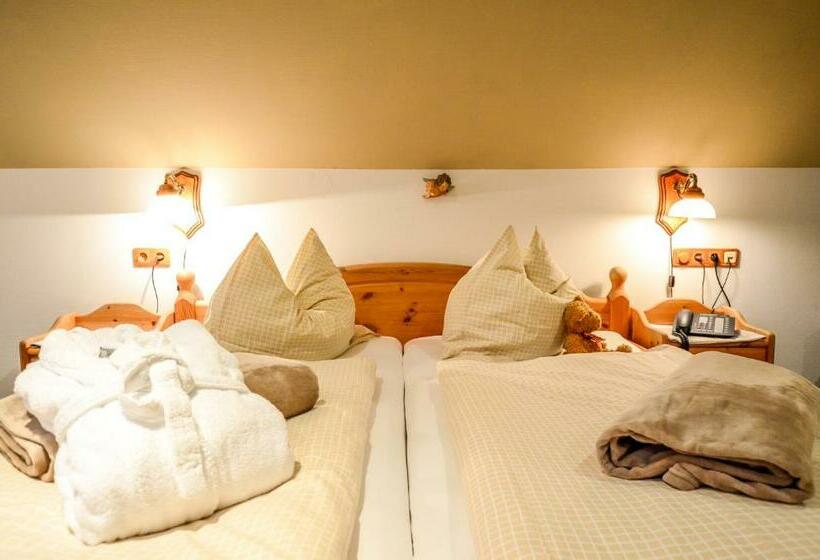 ホテル Landhaus Krombach