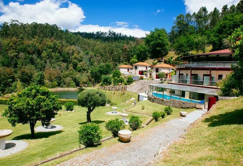 בית מלון כפרי Quinta Do Rio Gerês