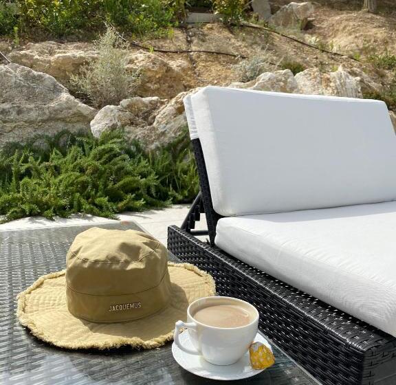 تختخواب و صبحانه Greenvalley Bnb