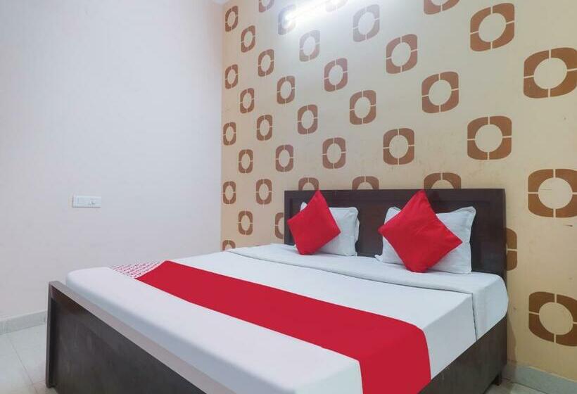 Hotel Oyo 81499 Second Home Residency