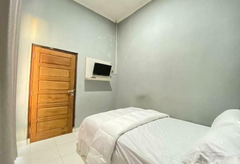 هتل Pelangi Guest House Palembang Redpartner