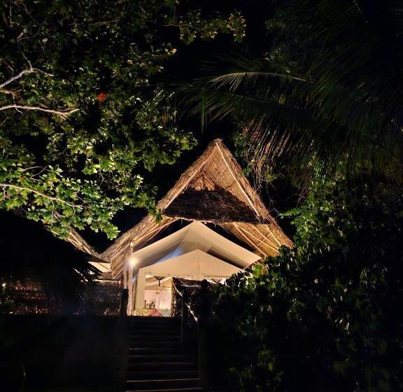 استراحتگاه Fundu Lagoon