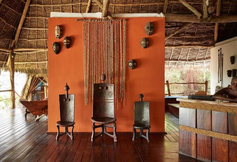 استراحتگاه Fundu Lagoon