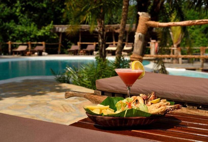 استراحتگاه Fundu Lagoon