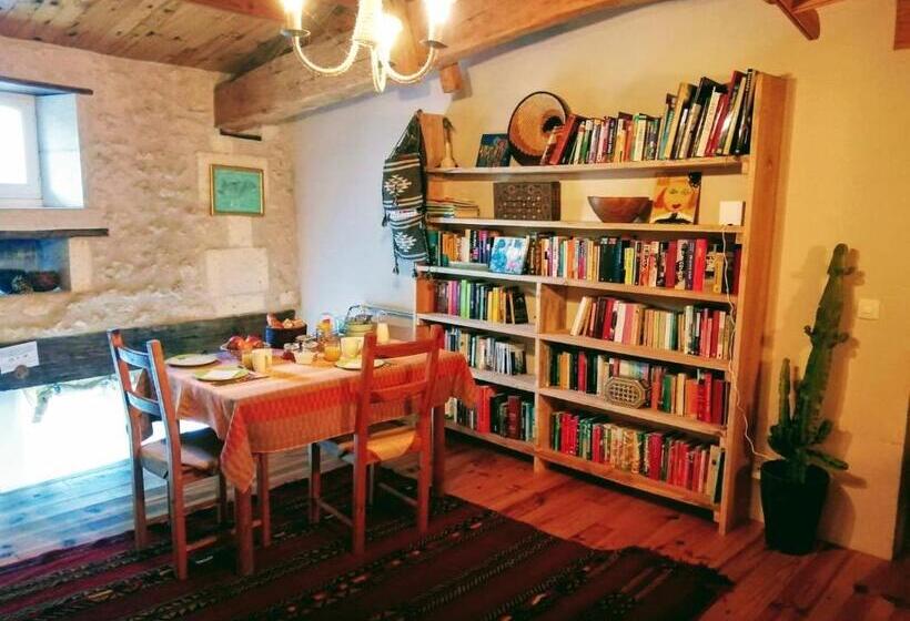 住宿加早餐  La Grange De Lucie  Chambres D Hôtes En Périgord Dordogne