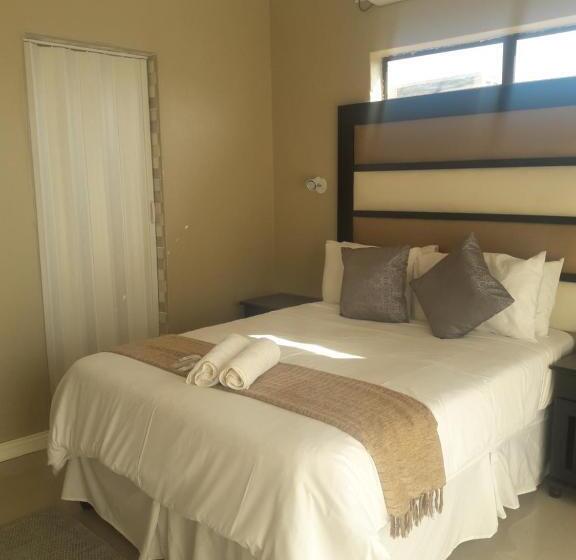 צימר Vakhusi Guesthouse