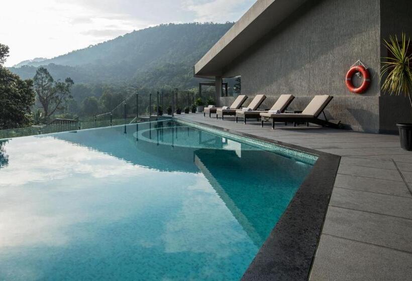 ホテル Niraamaya Retreats Samroha Athirappilly