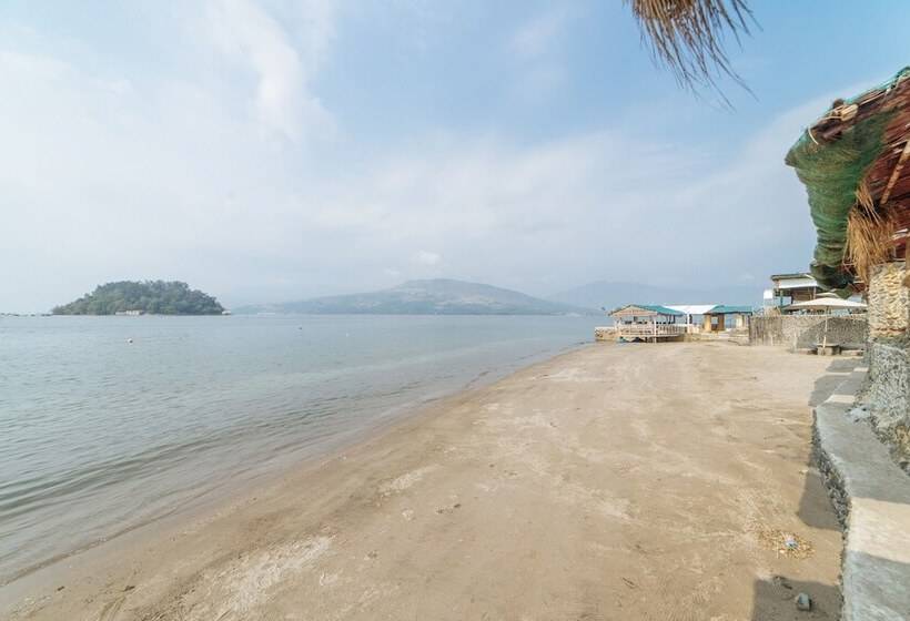 هتل Reddoorz Plus @ Subic 2n2 Beach Resort Zambales