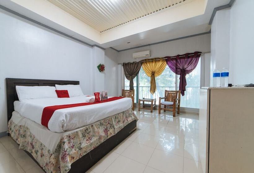هتل Reddoorz Plus @ Subic 2n2 Beach Resort Zambales
