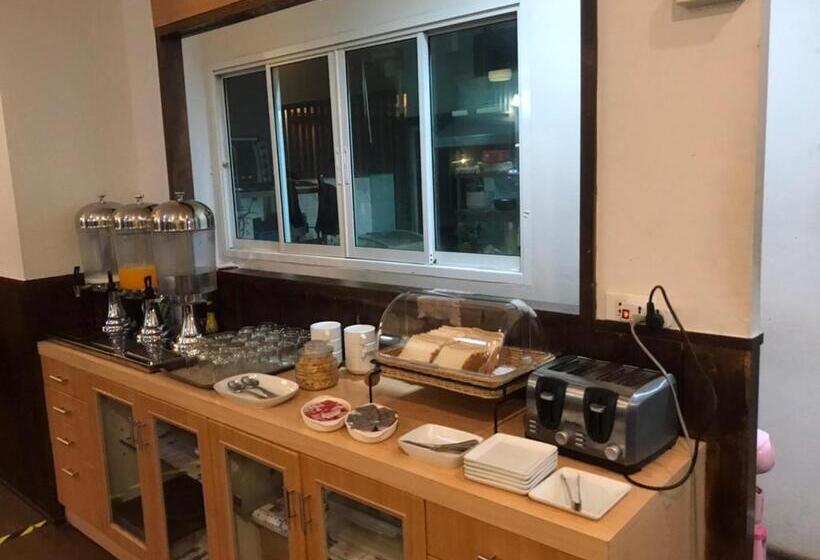 فندق The Park 304 Executive Serviced Apartment