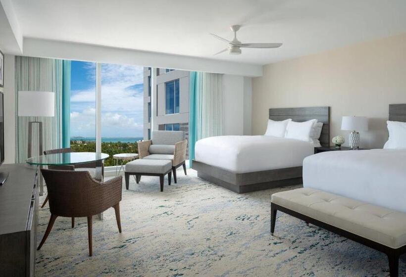 هتل The Ritz Carlton, Turks & Caicos