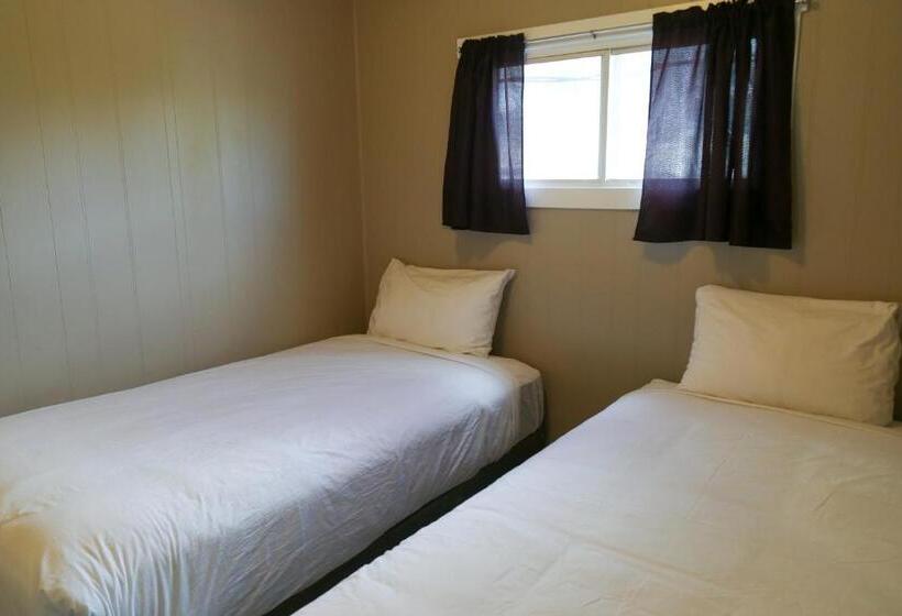 מוטל Richter Pass Beach Resort