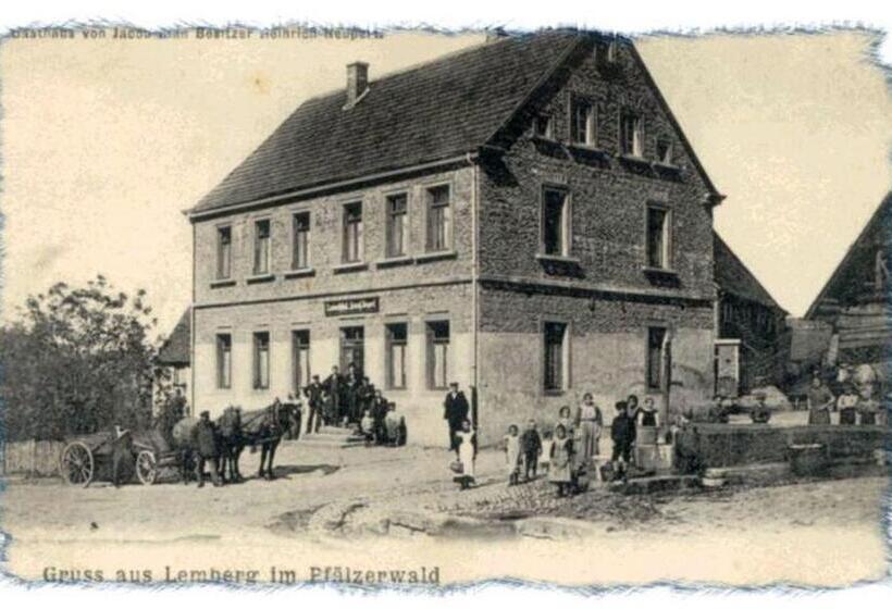 ペンション Gasthaus Neupert