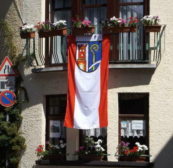 ペンション Zum Achten Himmel