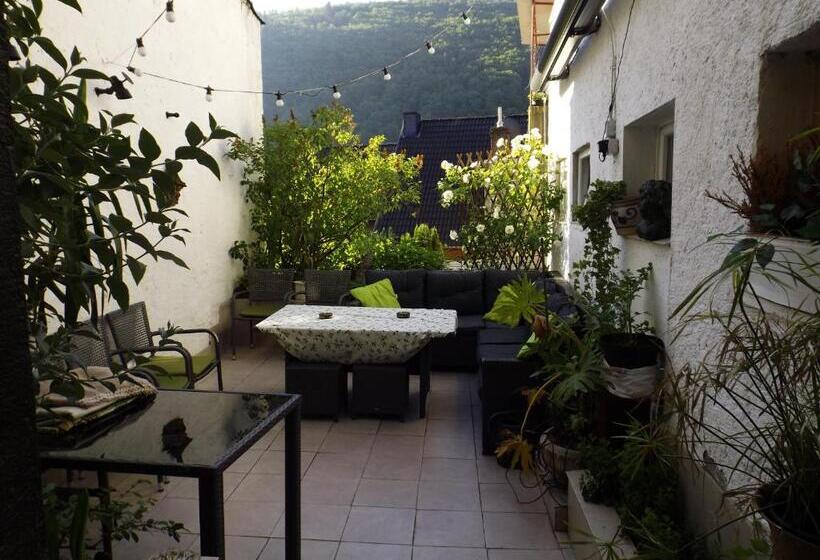 ペンション Zum Achten Himmel