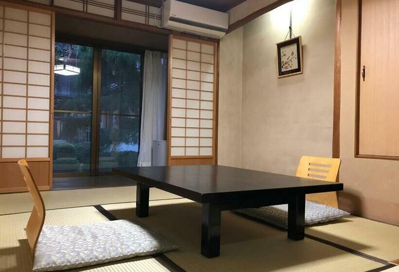 Рёкан Katsuzakikan