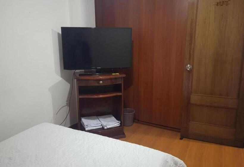 تختخواب و صبحانه Habitaciones C&s Bogotá