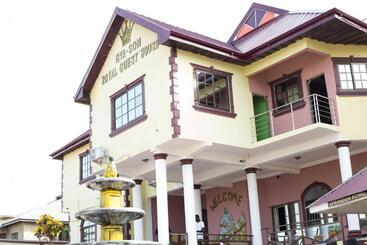 هتل Gyason Royal Guest House