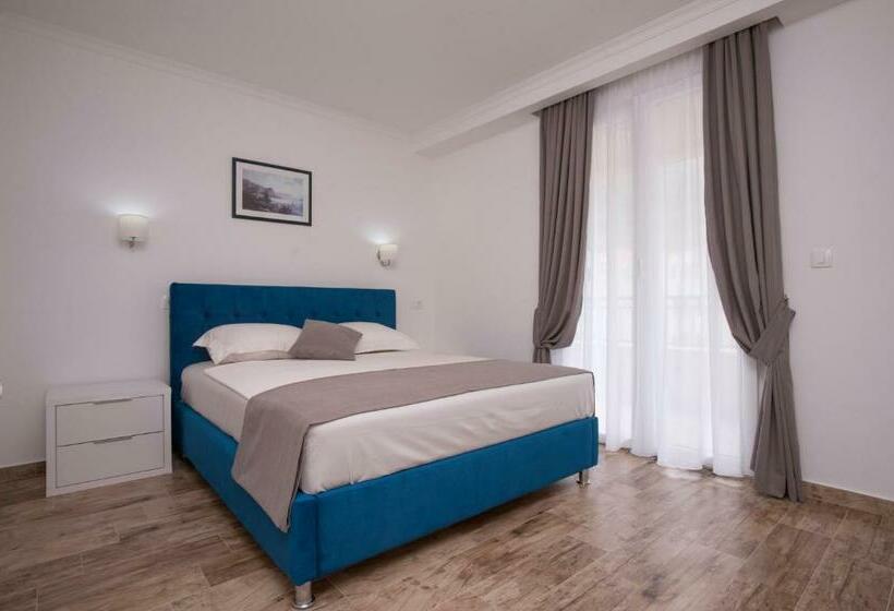 پانسیون Guest House Medin