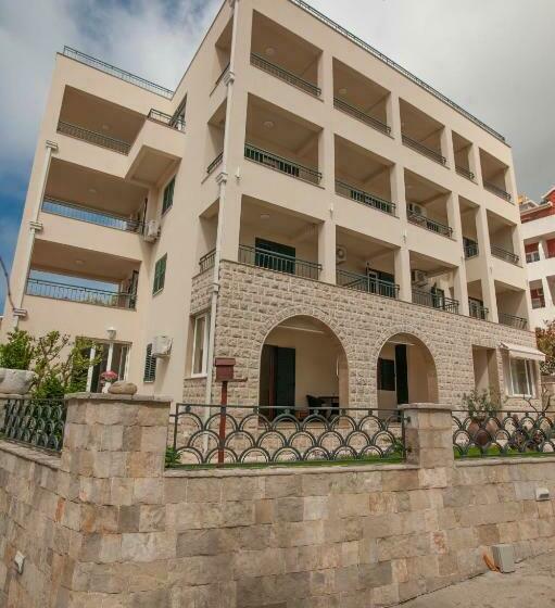 پانسیون Guest House Medin