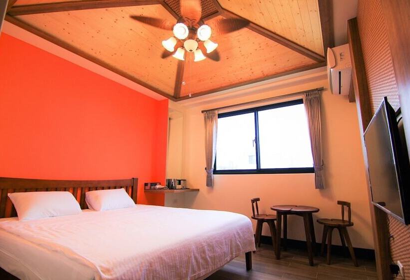 تختخواب و صبحانه Police House